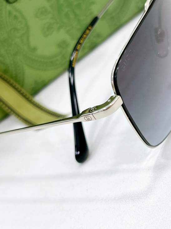 Picture of Gucci Sunglasses _SKUfw80538255fw